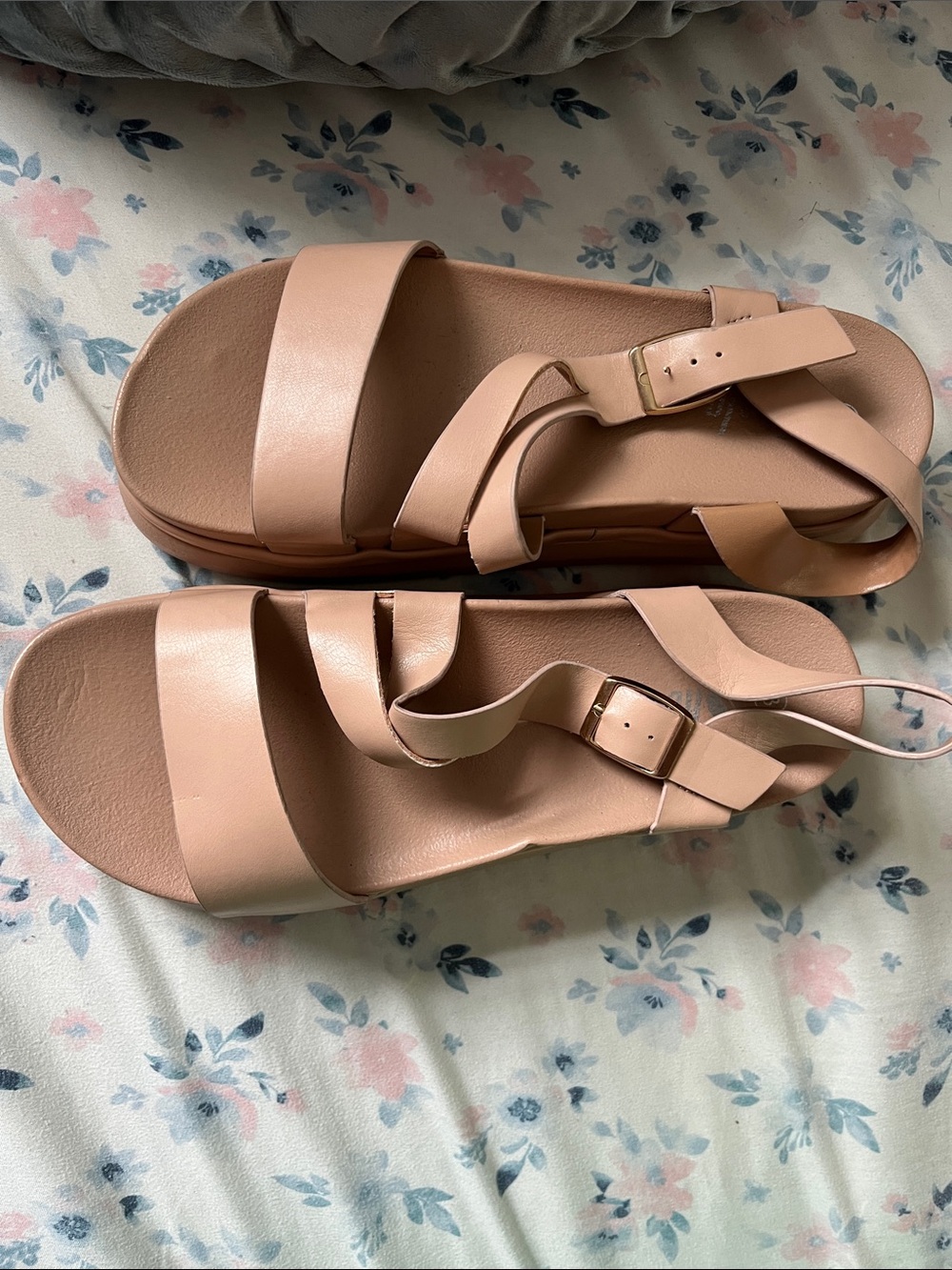 Women’s Nude Pink Strappy Platform Sandals